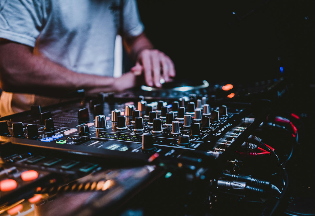 Repairs | Disco Techs Australia | DJ and Pro Audio Repairs